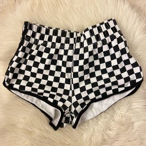 FOREVER 21 Cute, booty shorts!